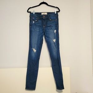Hollister High Rise Dark Wash Distressed Skinny Jean